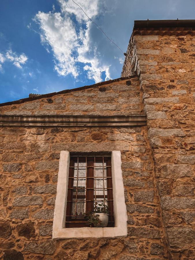 Casa Masini Panzió Fonni Kültér fotó